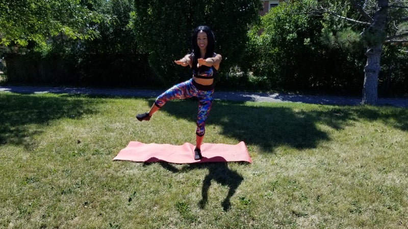 Side Bent Leg Raise.jpg smaller None