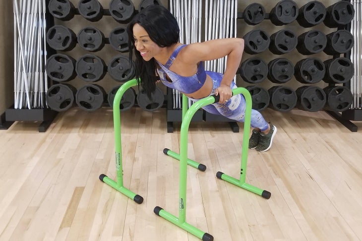 Equalizer Bar Chest Press None