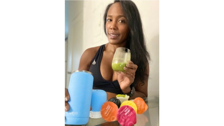 Maricarmen Hernandez with a smoothie made with her vejo blender