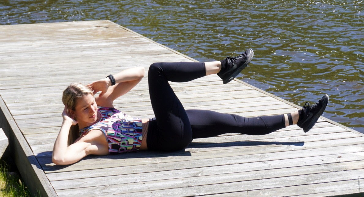 Bicycle Crunch Exercise With Josefine Holmberg