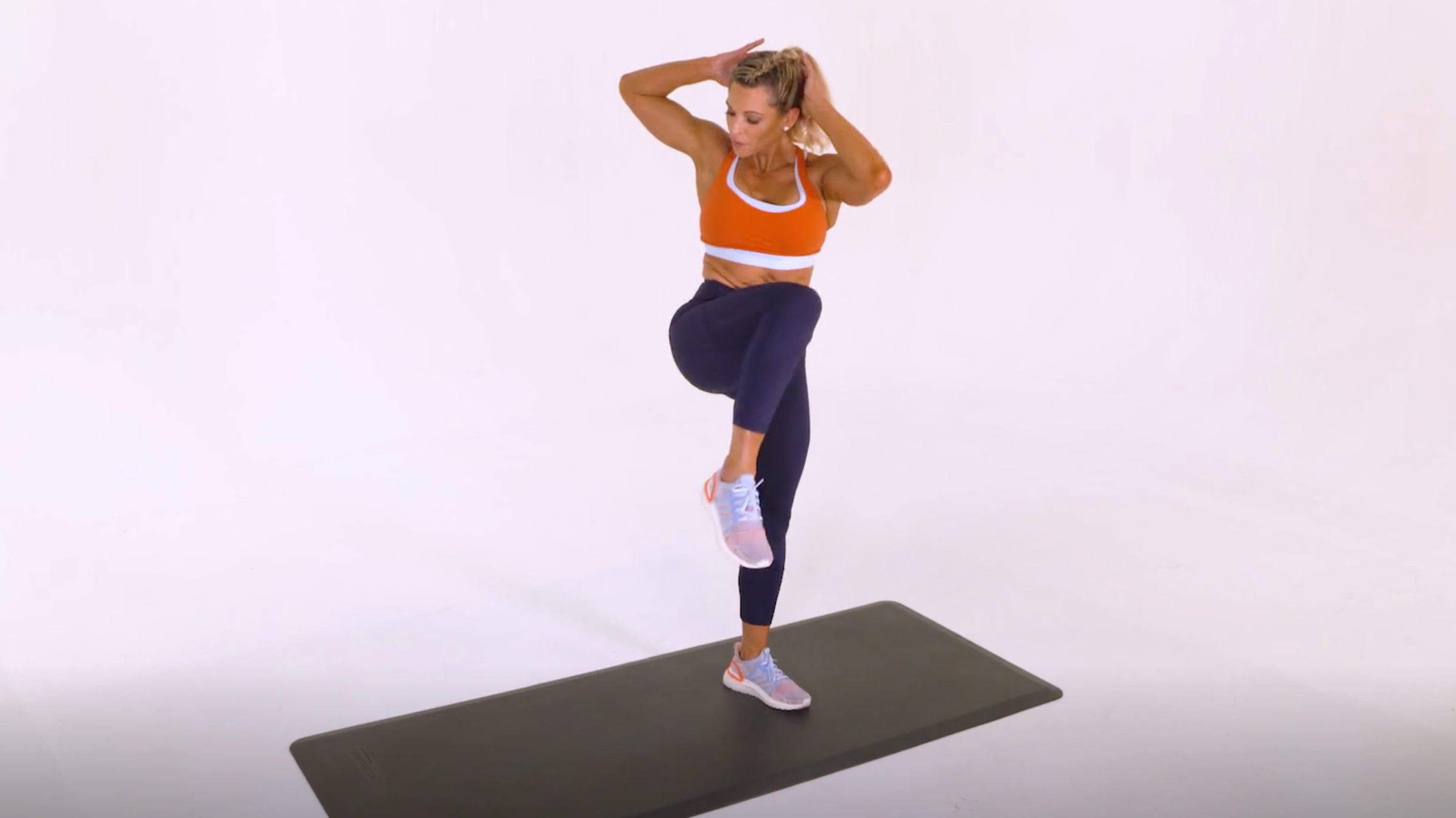 Squat With Knee Drive and Twist Oxygen Mag