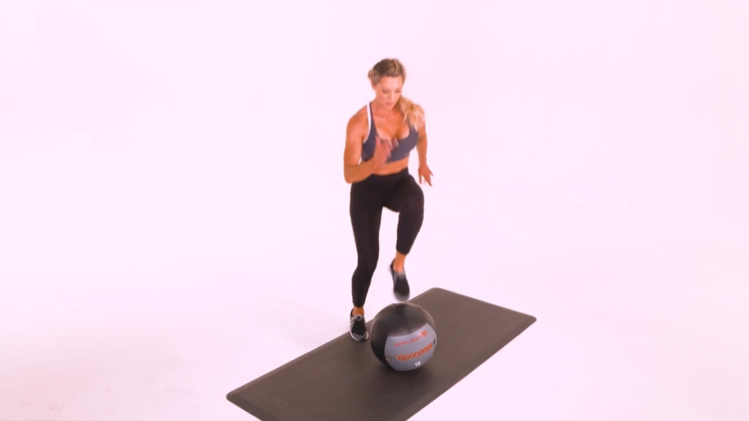 Medicine Ball Soccer Tap Oxygen Mag